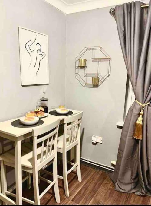 Lovely, Two Bedroom Apartment Central Location London Kültér fotó