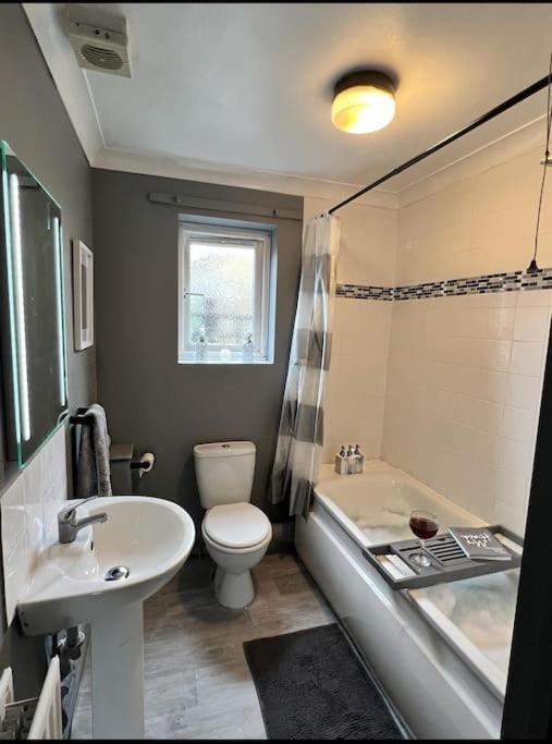 Lovely, Two Bedroom Apartment Central Location London Kültér fotó